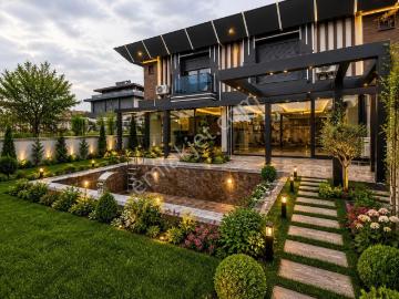 Sahibinden beylikdüzü Deregzinda 400m2 Bahçeli Özel Tasarım Modern Lüks Villa