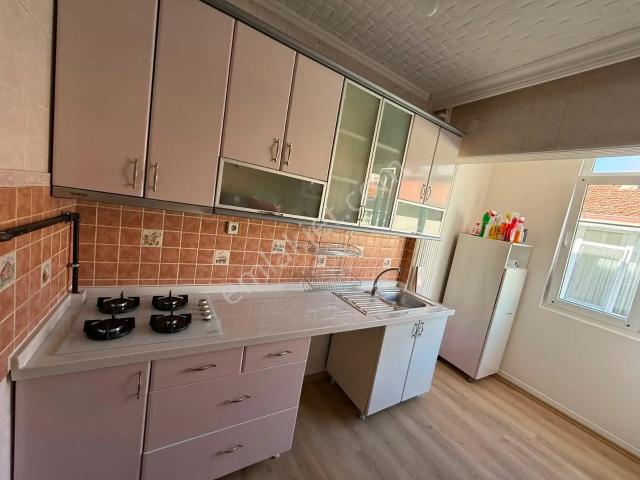 Sahibinden Cebeci’de Köşe Başı, Ön Cephe 3+1 Daire