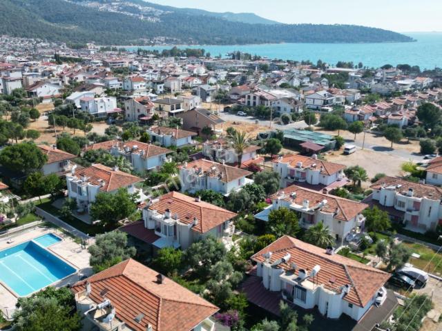 Sahibinden Didim Akbük Te Denize 300m Merkezde Site İçi 3+1 Bahçeli Deniz Manzaralı Satılık Villa