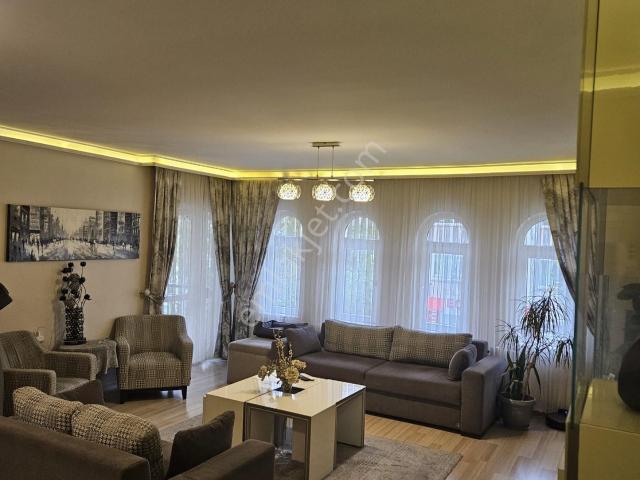 Sahibinden Dikmen Harbiye’de Geniş Ve Ferah 165 M² | Tamamen Yapılı Lüks 3+1
