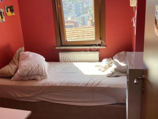 Sahibinden Eşyalı Güzel Oturum Dayremiz Konum Olarak İyi