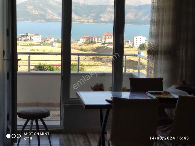 Sahibinden Eşyalı 3+1 200 Metre Kare Göl Manzaralı Daire