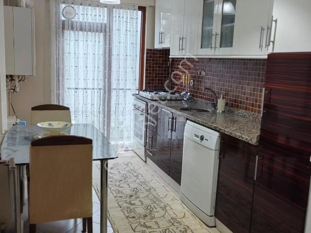Sahibinden Ebeveyn Banyolu Geniş Kullanışlı Daire