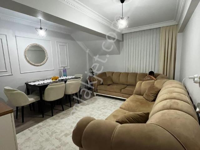 Sahibinden Şemsipaşa Satılık Bahçeli Tek Daire