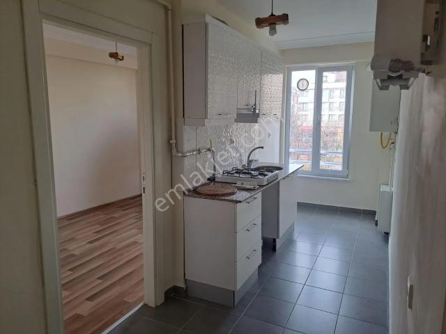 Sahibinden Espark Ve Üniversiteye 5 Dk, Park Manzaralı 63 M2 1+1 Daire