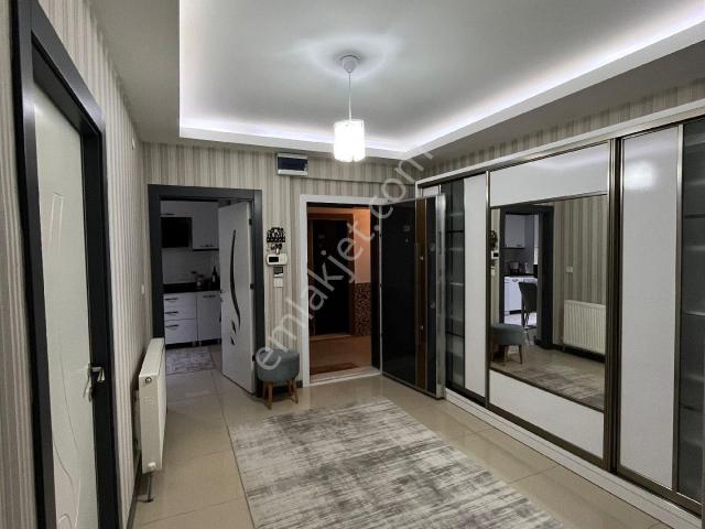 Sahibinden Estergon Caddesi Üzeri Merkezi 3+1 150 M2 Daire