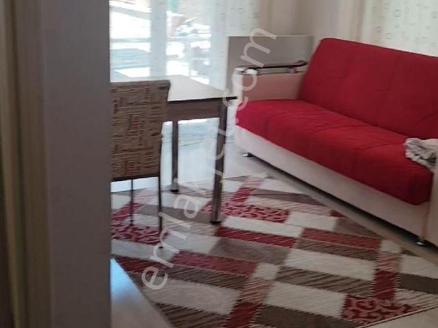 Sahibinden Fatih Mah 2+0 İyaşa 5 Dk Apart