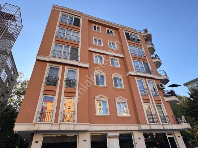 Sahibinden Gayrettepe Vergi Dairesi Karşısı 3+1 Brüt 180 M2 Giyinme Odalı,ebeveyn Banyolu,yeni Boyanmışbakımlı