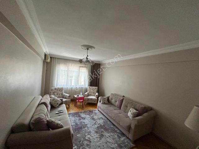 Sahibinden Geniş Apartman Dairesi