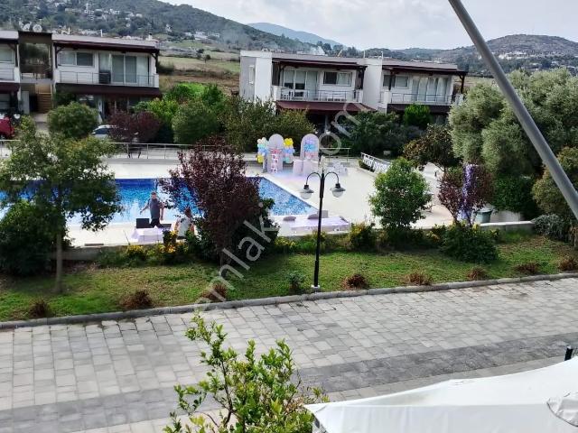 Sahibinden Havuz Ve Doğa Manzaralı Satılık 2+1 Daire