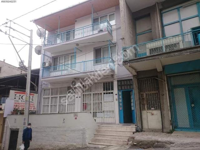 Sahibinden Çitlenbik Sağlık Ocağın Dibi Satılık 3 Katlı Bina