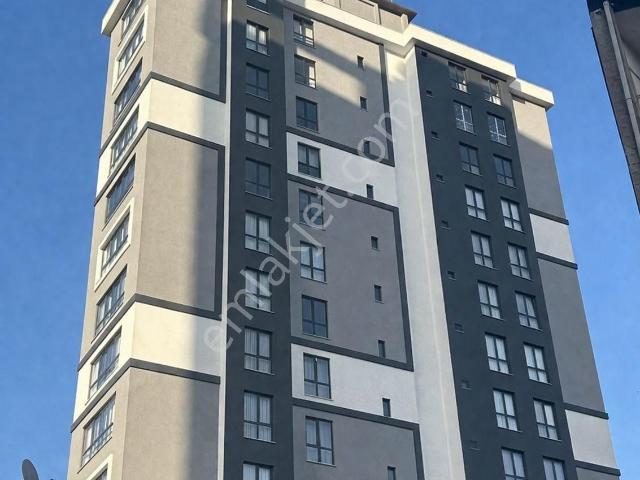 Sahibinden ﻿içerenköyde Yeditepe acıbadem Üniversitesi Ara Kat Tabela Değeri Yüksek