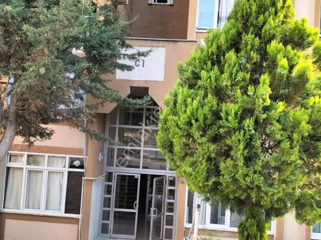 Sahibinden İnegöl'de Baykocamh.1.etap Toki C1 Blokta Masrafsız3+1