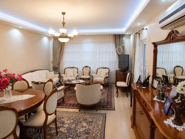 Sahibinden İskele Mevkiinin En Geniş Ve Deniz Manzaralı Prestij Dairesi