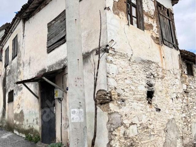 Sahibinden İzmir Bayındır Kargir Ev Ve Kargir Ahır