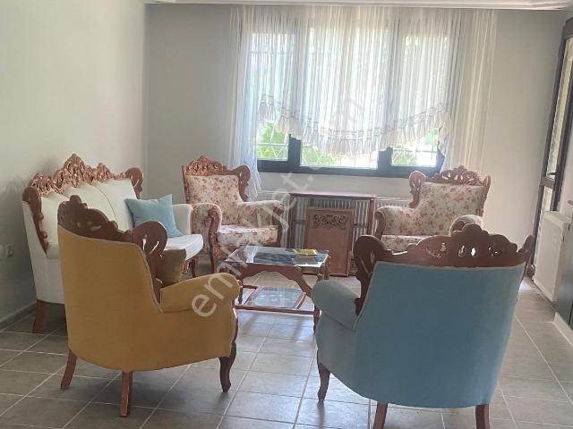 Sahibinden Kuşadası Karaovadadenize Yakın Villa