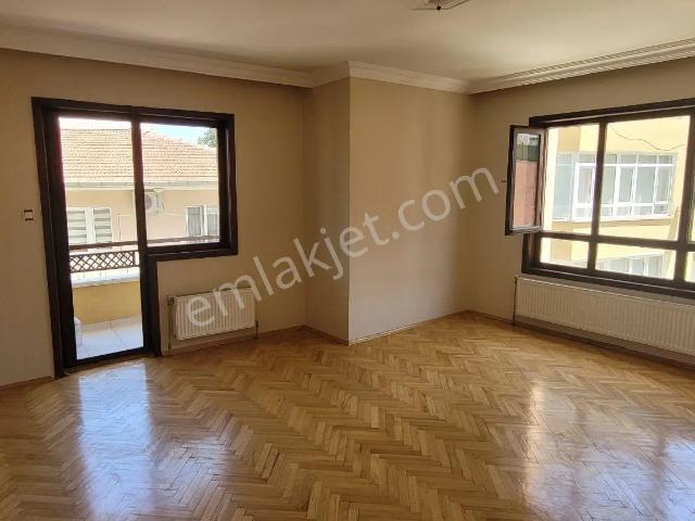 Sahibinden Küçükesat Mah. Beyazgül Sk. 3+1 Kiralık Daire
