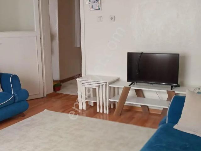 Sahibinden Kıbrıs Mahallesinde Çamlık Parkı Yanında 3 Katlı Doğal Gazlı Müstakil Ev