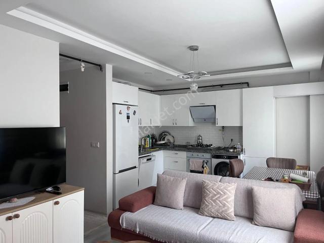 Sahibinden Kağıthane Gültepe'de | Yeni Bina | Asansörlü | Açık Otopark | Metroya Yürüme Mesafesinde | Güneş Ala