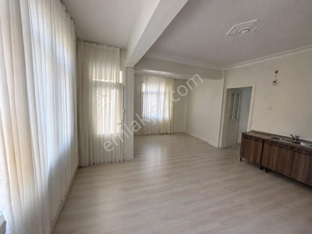 Sahibinden Kartal Topselvi Yalı Mahallesinde Satılık Daire
