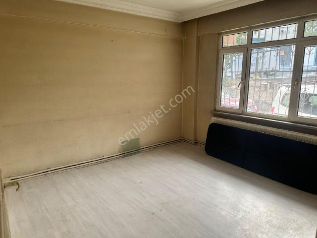 Sahibinden Kavakpınar Mahallesinin Girişinde Caddeye Bir Dakikalık Yürüme Mesafesinde Kiralık Daire