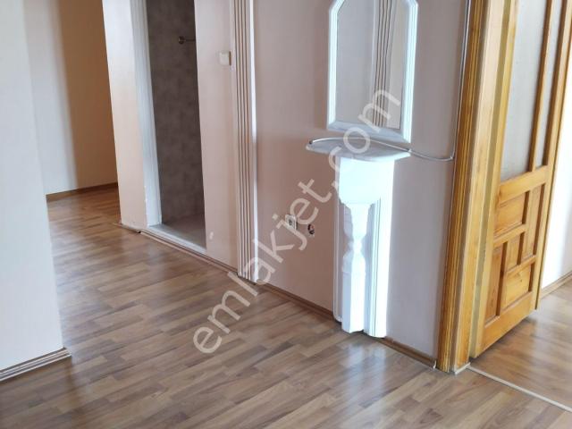 Sahibinden Kayakyolu’nda 150 M² 3+1 | 2 Banyo | Çift Balkon | Asansörlü
