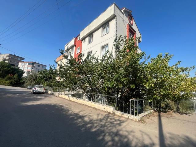 Sahibinden Kiralık 2+1 Daire Marmaray Tren İstasyonuna Yakın