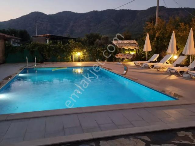 Sahibinden Köyceğiz Döğüşbelen'de Kısa Dönem Kiralık Müstakil Havuzlu 4+2 Villa