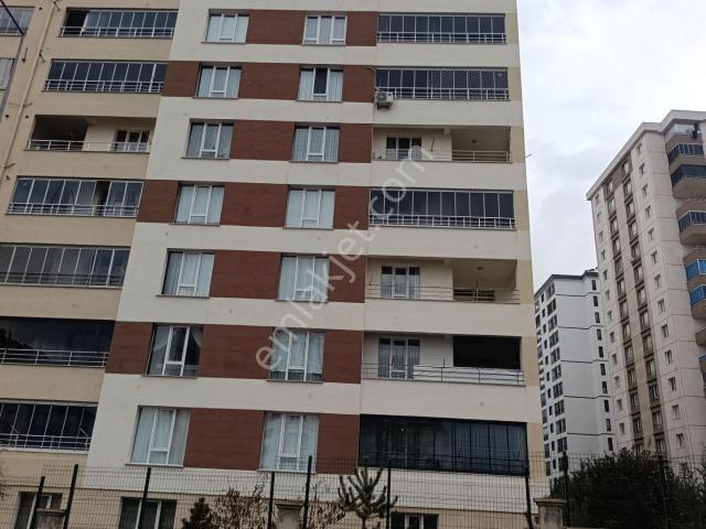 Sahibinden Lüx Ve İçi Yapılı 3+1 Köşe Daire