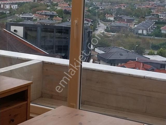 Sahibinden Şıle Ahmetli Havuzlu Site İçin De Kiralık 4+1 Eşyalı Dubleks