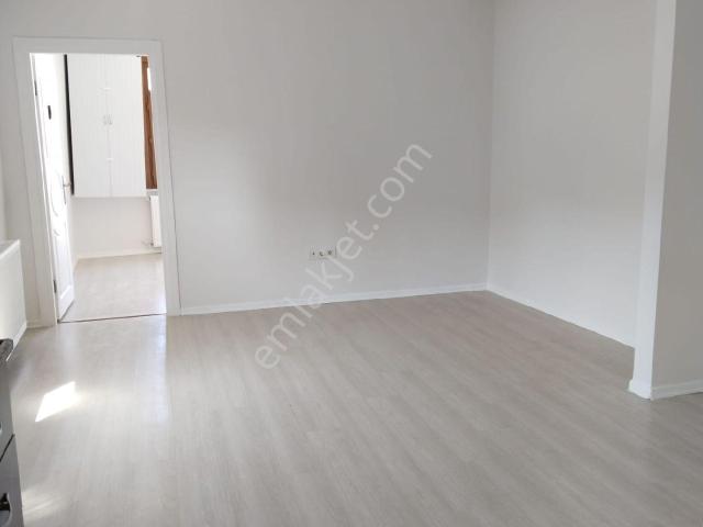 Sahibinden Sahibinden 1+1 Fatih Ayvansaray'da Kiralık Daire Masrafsız