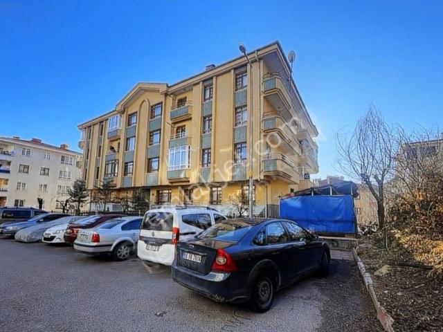 Sahibinden Sahibinden Mecidiye Metroya 5 Dk 3+1 Bağımsız Daire Bağlarbaşı Ve Kamilocak Mahallesi Arasında