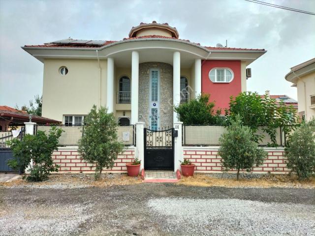 Sahibinden Sahibinden 420 M2 Tam Müstakil Triplex Villa