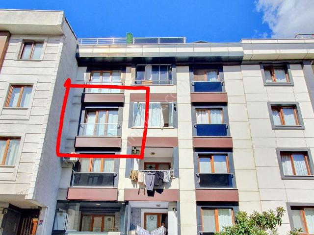 Sahibinden Sahibinden Acil Satılık 85 M² 2+1 Daire Emaar Avm Ve Finans Merkezi Konumda