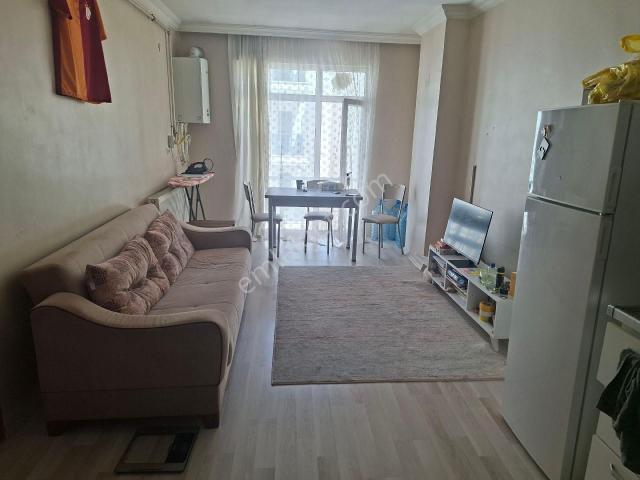 Sahibinden Sahibinden Merkezi Konumda Kiralık Eşyalı Temiz Ferah 1+1 Daire