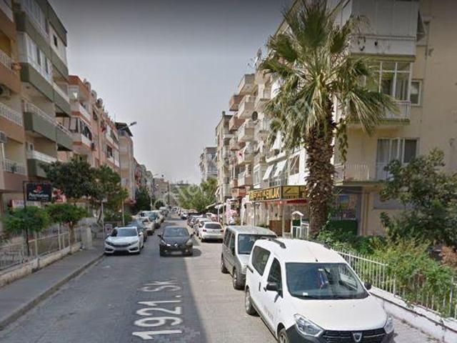 Sahibinden Sahibinden İzban Duragının Sokagında 2+1