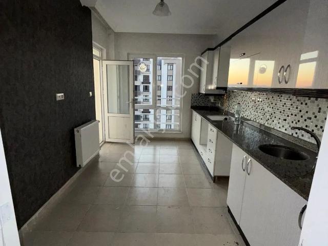 Sahibinden Sahibinden Onkolojide 2+1 Geniş Ferah Kiralık Daire