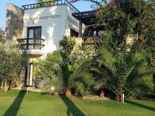 Sahibinden Fiyat Düştü! Sahibinden Türbükünde Merkezi Konumda Nezih Sitede 3+1 Müstakil Villa