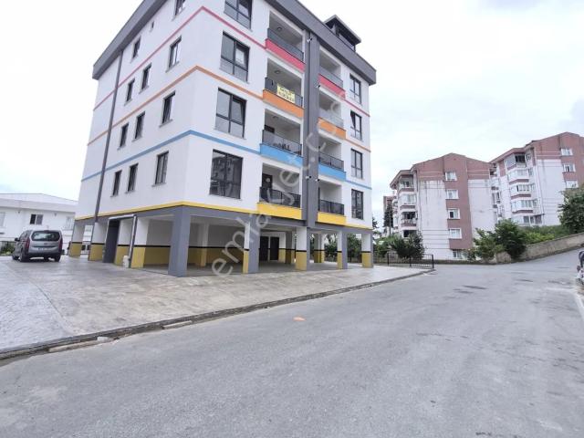 Sahibinden Sahibinden Yeni Bina 2+1 Karşıyaka Site İçerisinde