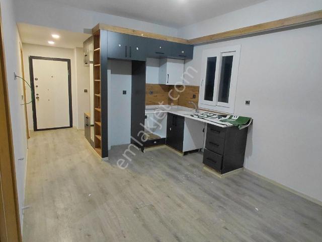 Sahibinden Sarıçam Çarkıpare Stadyum Yakını Bekar Memur Ve Öğrenciye Uygun