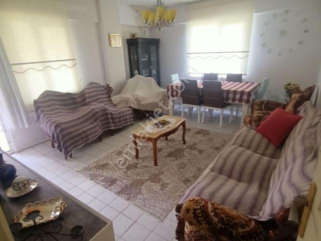 Sahibinden Sarımsaklıda Masrafsız 2+1 Ayrı Mutfak,cadde Üzeri Çift Cephe Önü Tamamen Açık Full Eşyalı Daire