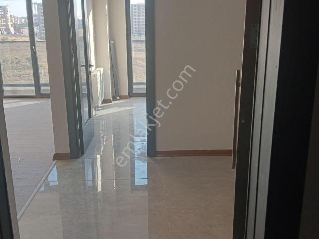 Sahibinden Saraycık Lagom Sitesi 5. Kat Full Güneş Alan Kapalı Mutfak 2 Banyolu 2 Wc'li Sıfır Daire