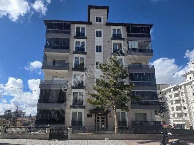 Sahibinden Batikent Konutlarinin Tam Karsisinda 3+1 150m2 Daire