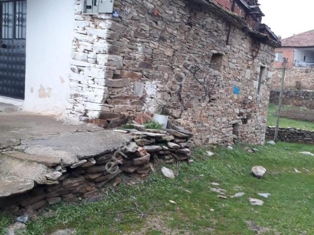 Sahibinden Taş Yapı Köy Evi Ve Bahçesi