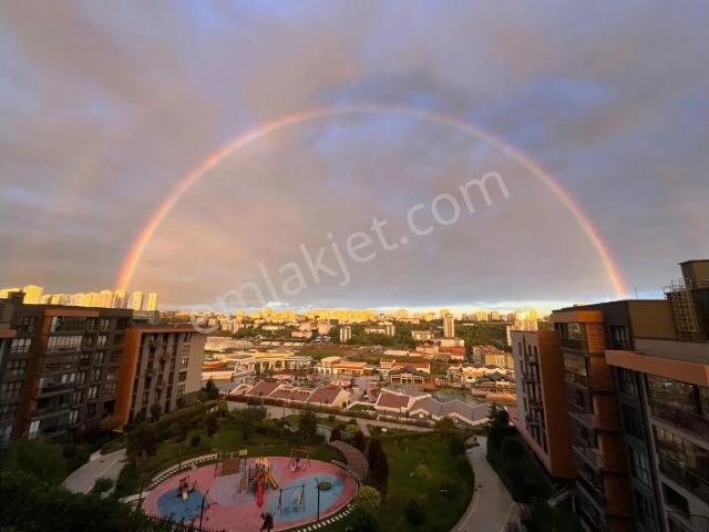 Sahibinden Tema İstanbul Bahçe Sitesinde Satılık 4+1 Bahçe Katı Daire