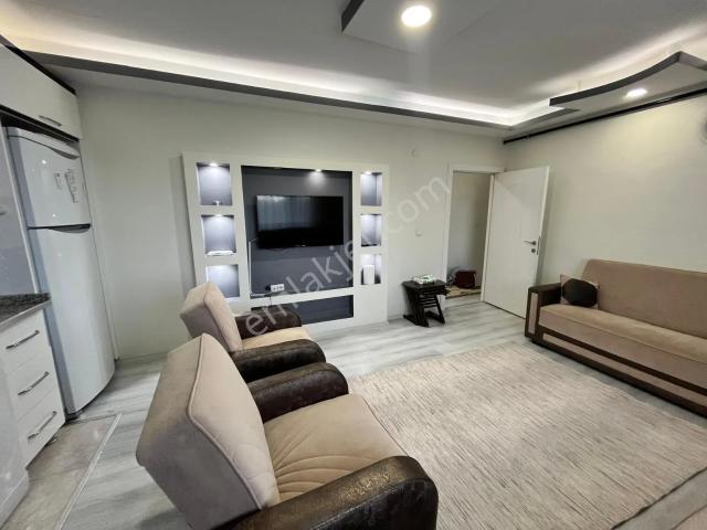 Sahibinden Temiz Ve Bakımlı Full Eşyalı 1+1 Kiralık Daire Bayan Öğretmen Veya Doktor