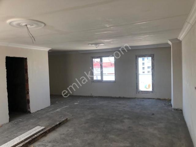 Sahibinden Terme Merkezde 4+2 Satılık Çatı Dublex Daire