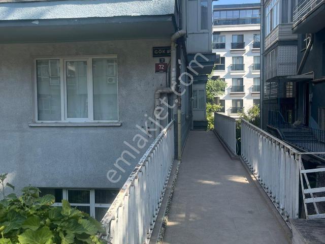 Sahibinden Yukarı Bahçeli 7. Cadde Yakını Eşyalı Kısa Süreli
