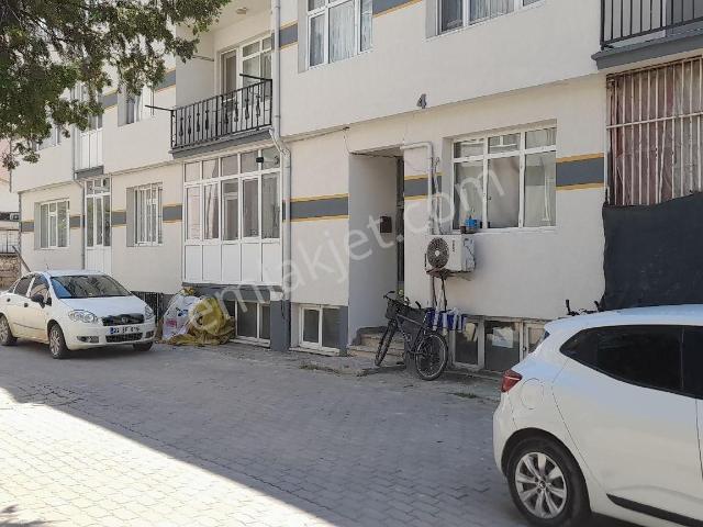 Sahibinden Yüksek Camlı Sobalı Bahçe Katı
