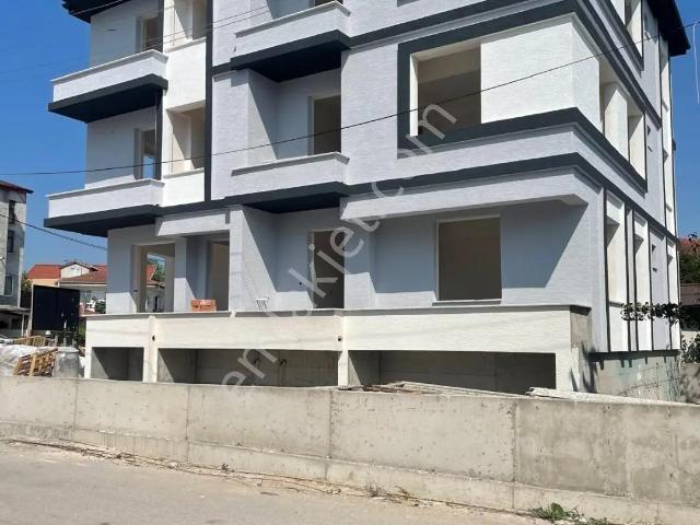 Sahibinden Yağcılarda Cadde Üzeri Yeni Stad Bölgesinde Sıfır 2+1 Daire